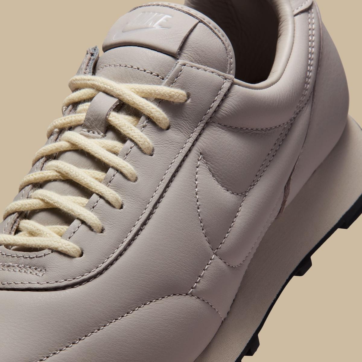 耐克 Daybreak 發佈 "月光粒子 "和 "煙灰色 "版本 Nike Daybreak, Nike - 耐克 Daybreak 發佈 "月光粒子 "和 "煙灰色 "版本