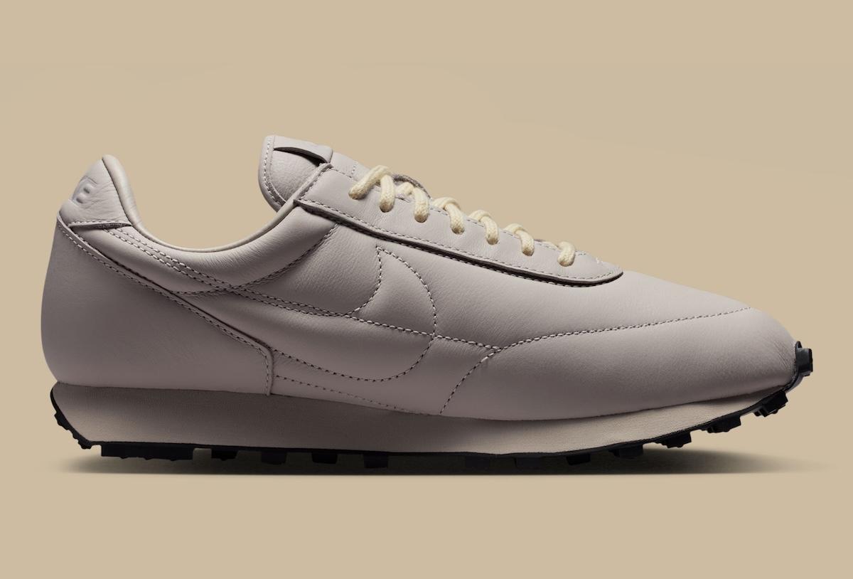 耐克 Daybreak 發佈 "月光粒子 "和 "煙灰色 "版本 Nike Daybreak, Nike - 耐克 Daybreak 發佈 "月光粒子 "和 "煙灰色 "版本