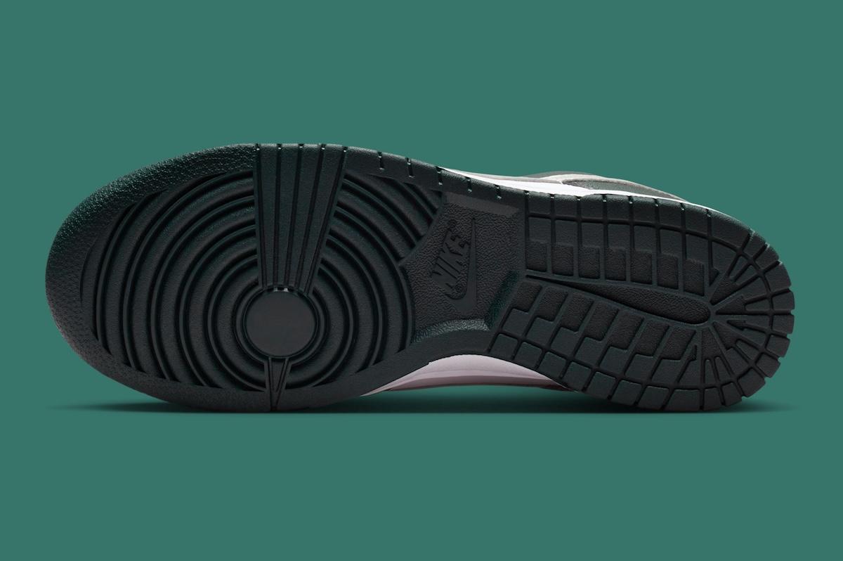 耐克 Dunk Low "海藻色 "配 "金屬銀 "Swoosh Nike Dunk Low, Nike - 耐克 Dunk Low "海藻色 "配 "金屬銀 "Swoosh