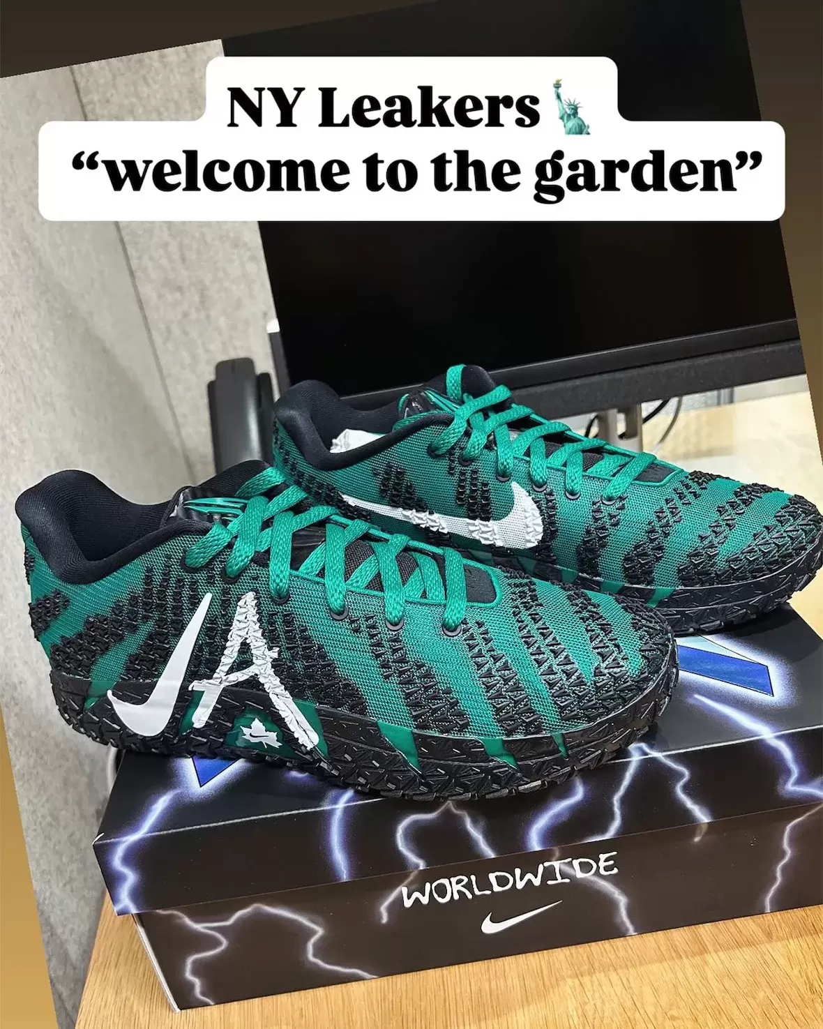Nike Ja 3, Nike, Ja Morant - 賈-莫蘭特首次亮相耐克 Ja 3 "歡迎來到花園 "與尼克斯隊的比賽