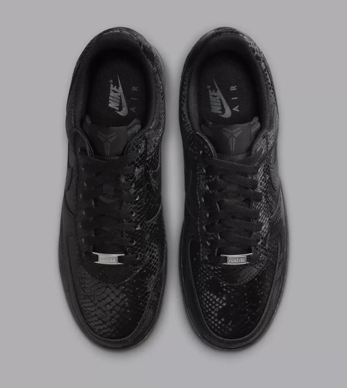 耐克科比空軍一號低配版 "三重黑 "現已上市(2025 年 11 月) Nike Air Force 1 Low, Nike Air Force 1, Kobe Bryant Shoes - 耐克科比空軍一號低配版 "三重黑 "現已上市(2025 年 11 月)