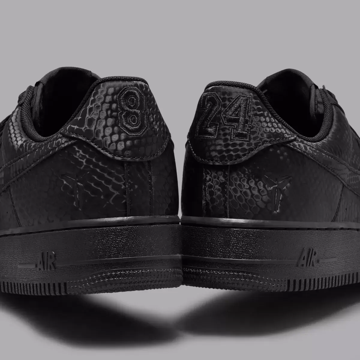 耐克科比空軍一號低配版 "三重黑 "現已上市(2025 年 11 月) Nike Air Force 1 Low, Nike Air Force 1, Kobe Bryant Shoes - 耐克科比空軍一號低配版 "三重黑 "現已上市(2025 年 11 月)