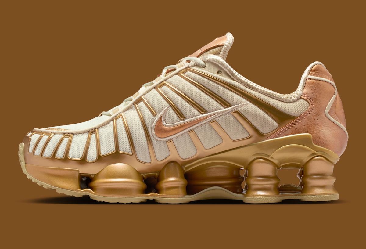 NIke Shox TL 混合色 "椰奶 "和 "金屬金" Nike Shox, Nike - NIke Shox TL 混合色 "椰奶 "和 "金屬金"