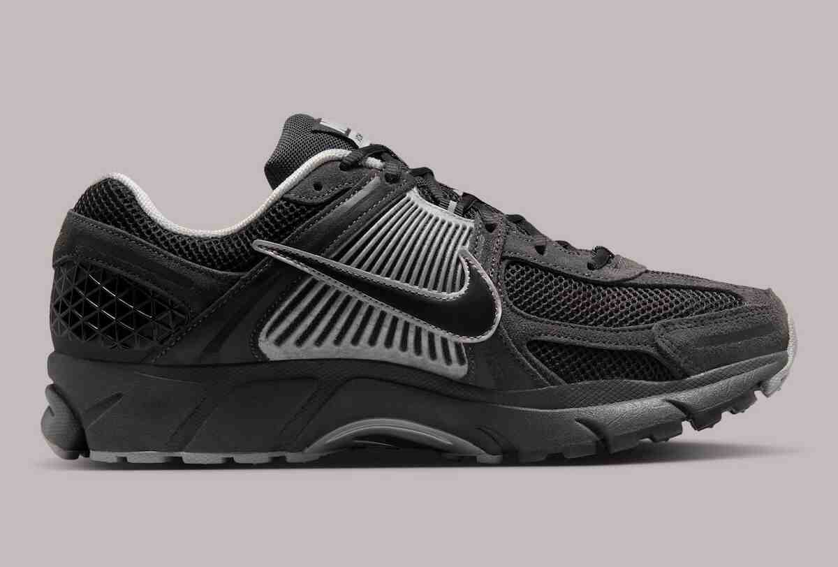 Nike Zoom Vomero 5, Nike - 耐克 Zoom Vomero 5 "煙灰色/鉻色 "以陰影技術外觀回歸
