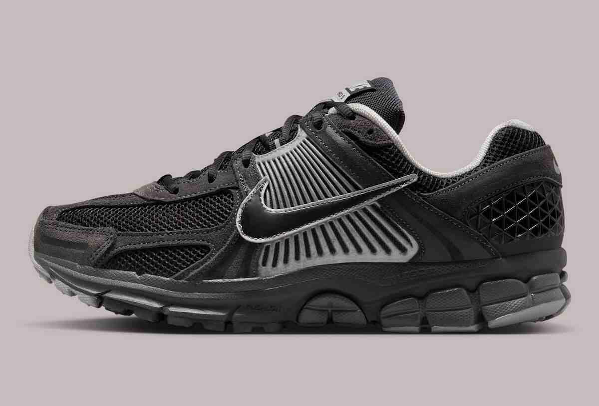 Nike Zoom Vomero 5, Nike - 耐克 Zoom Vomero 5 "煙灰色/鉻色 "以陰影技術外觀回歸