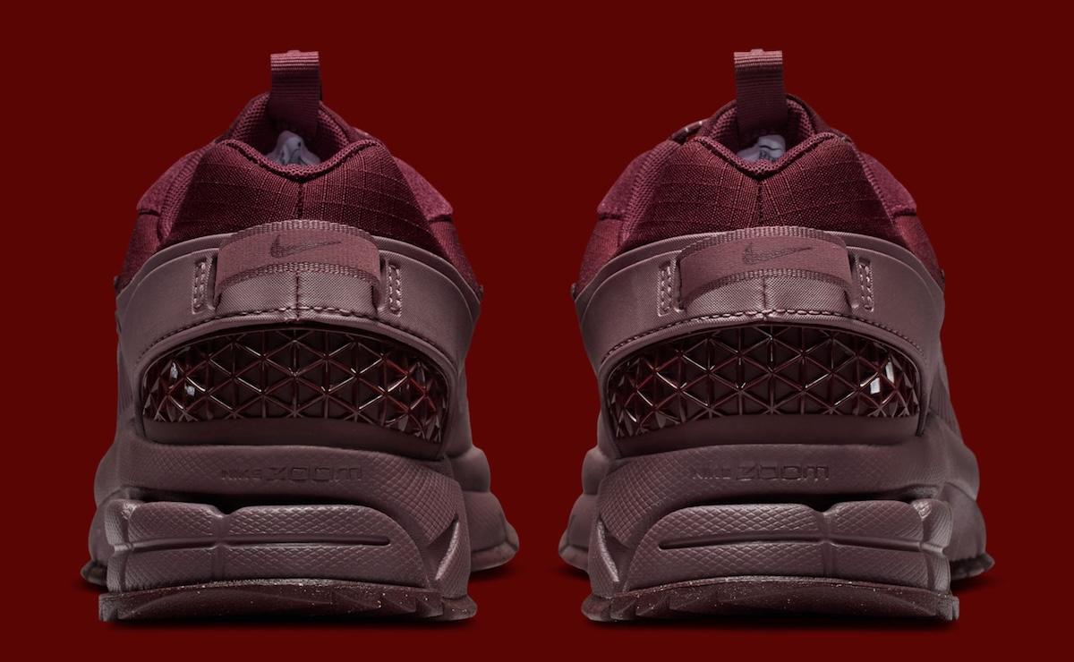 耐克 Zoom Vomero 5 漫遊紅色之旅 Nike Zoom Vomero 5, Nike - 耐克 Zoom Vomero 5 漫遊紅色之旅