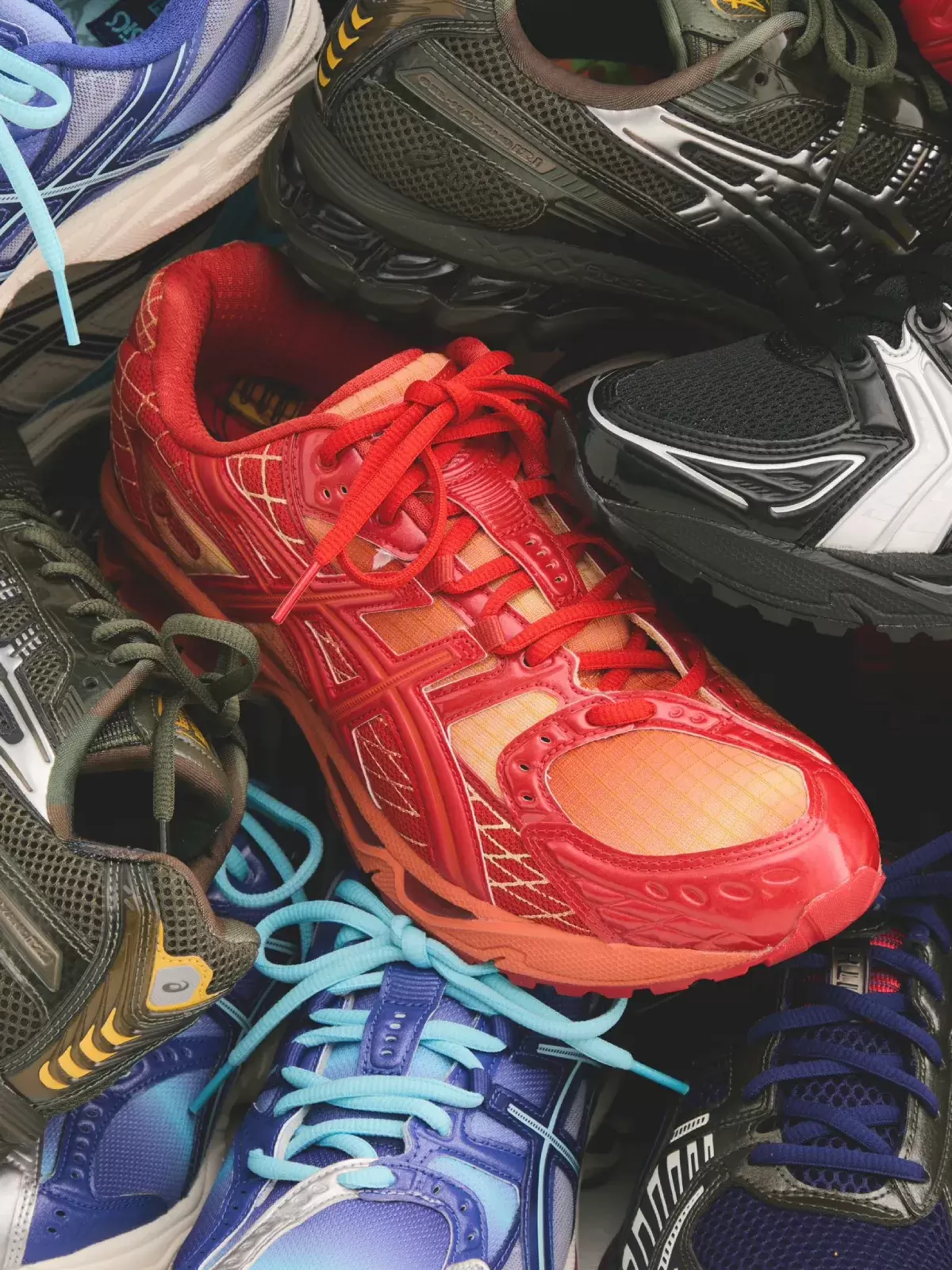 Ronnie Fieg, Marvel, KITH, ASICS Gel Nimbus, Asics Gel Kayano - Kith x Marvel vs. Capcom x ASICS 系列為鞋類帶來街機懷舊風格