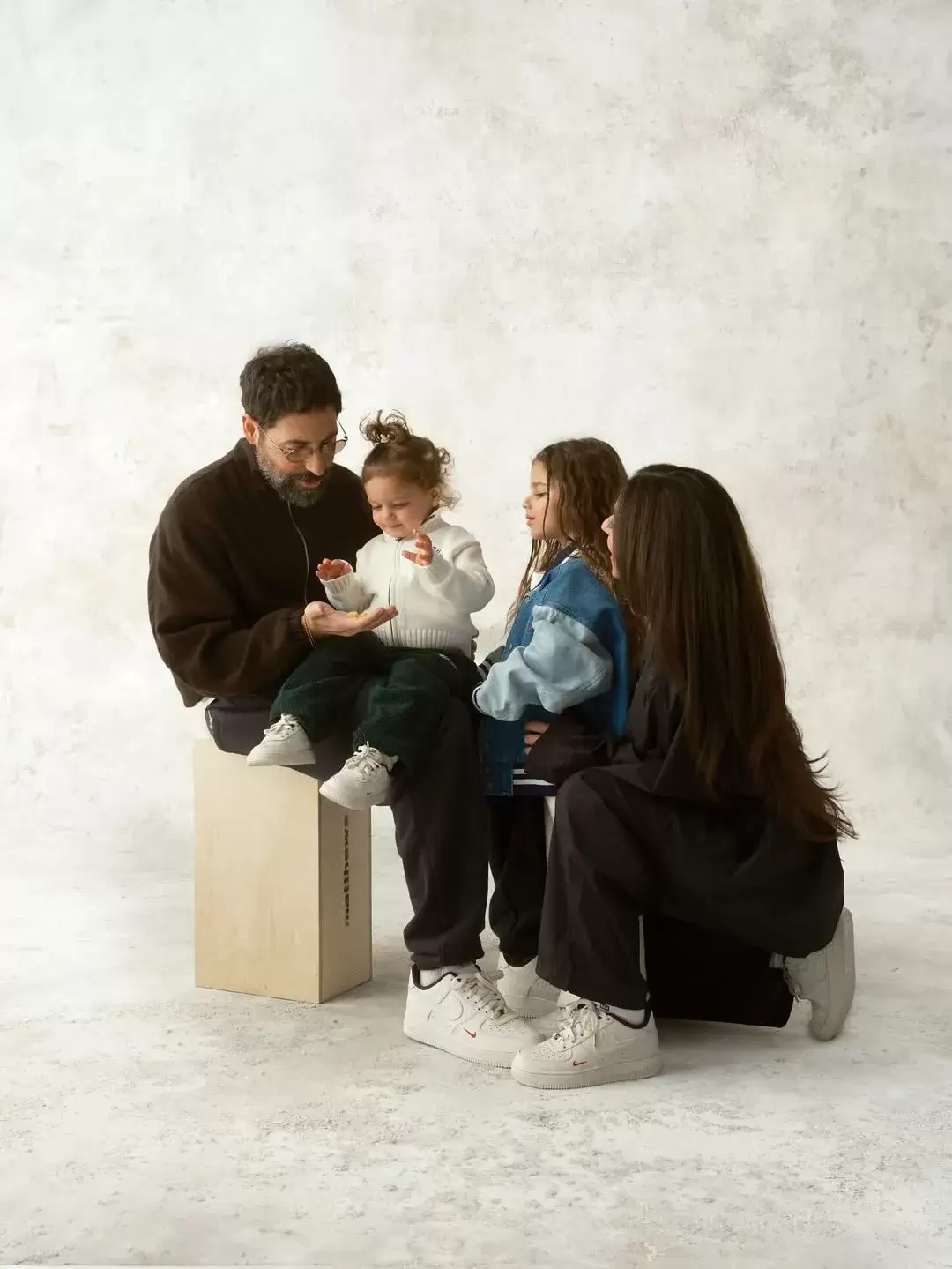 Nike Air Max 95, Nike Air Force 1 Low, Nike Air Force 1, Nike, KITH - Kith x Nike 2025 年假日兒童系列將火炬傳遞給下一代