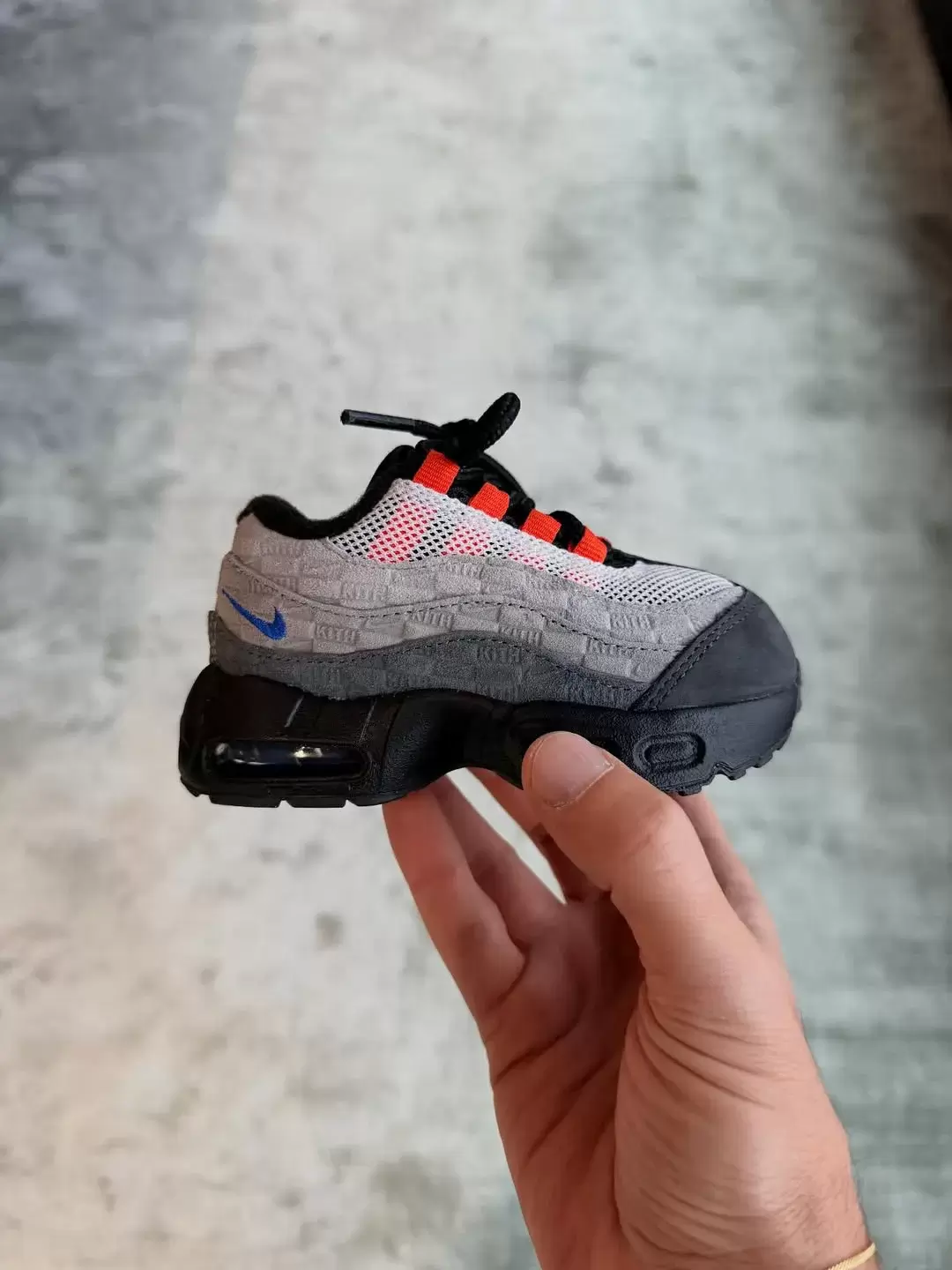 Nike Air Max 95, Nike Air Force 1 Low, Nike Air Force 1, Nike, KITH - Kith x Nike 2025 年假日兒童系列將火炬傳遞給下一代