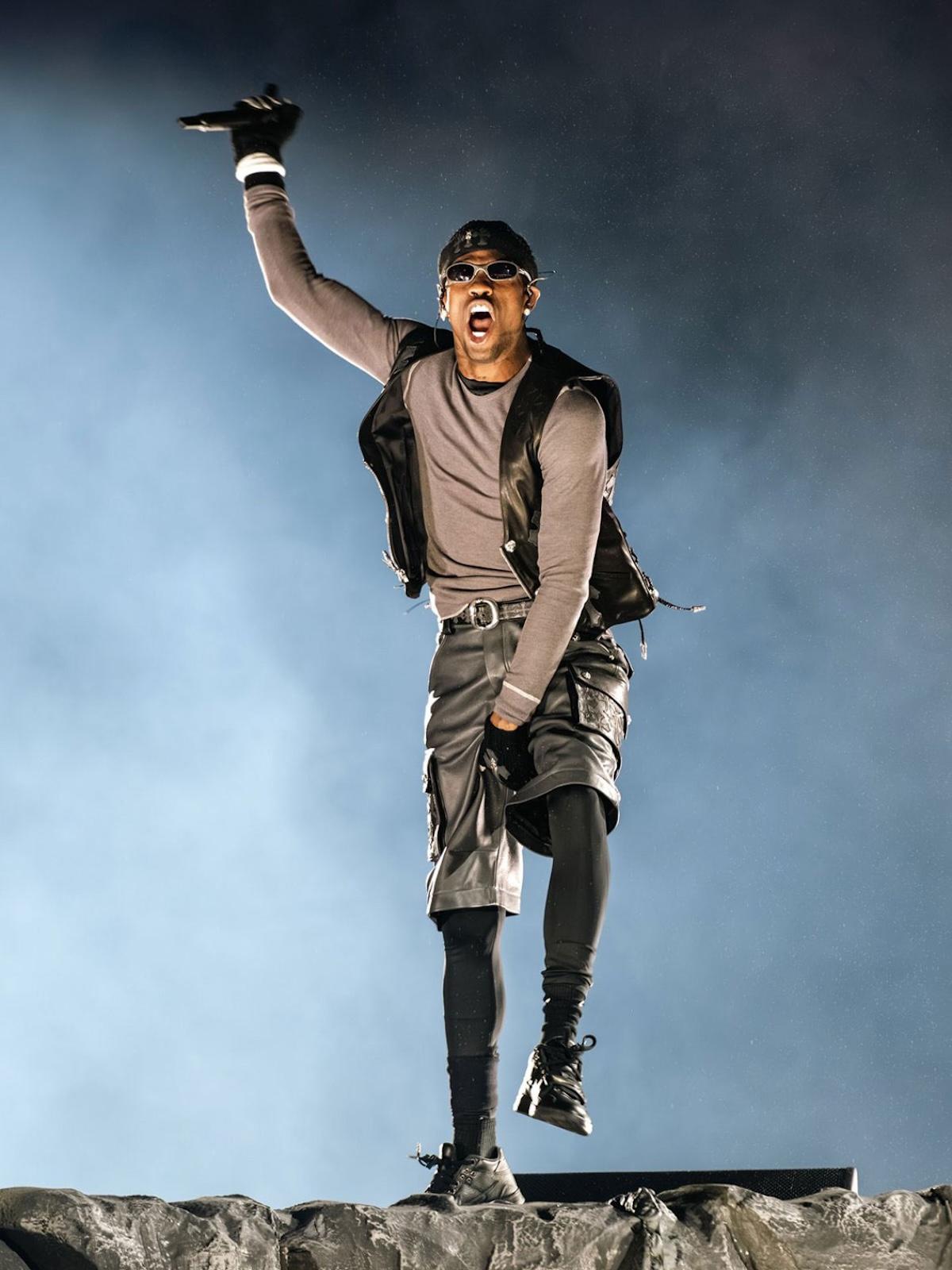 Travis Scott, Kanye West, Jordan Jumpman Jack - 特拉維斯剛剛預告了 Chrome Hearts x Jordan 的合作？