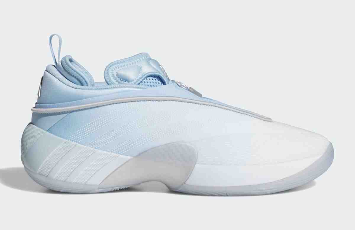 多諾萬-米切爾穿着阿迪達斯 D.O.N. 第 7 期 "Ice Spida "凍結球場 Donovan Mitchell, adidas Don Issue 7, adidas - 多諾萬-米切爾穿着阿迪達斯 D.O.N. 第 7 期 "Ice Spida "凍結球場