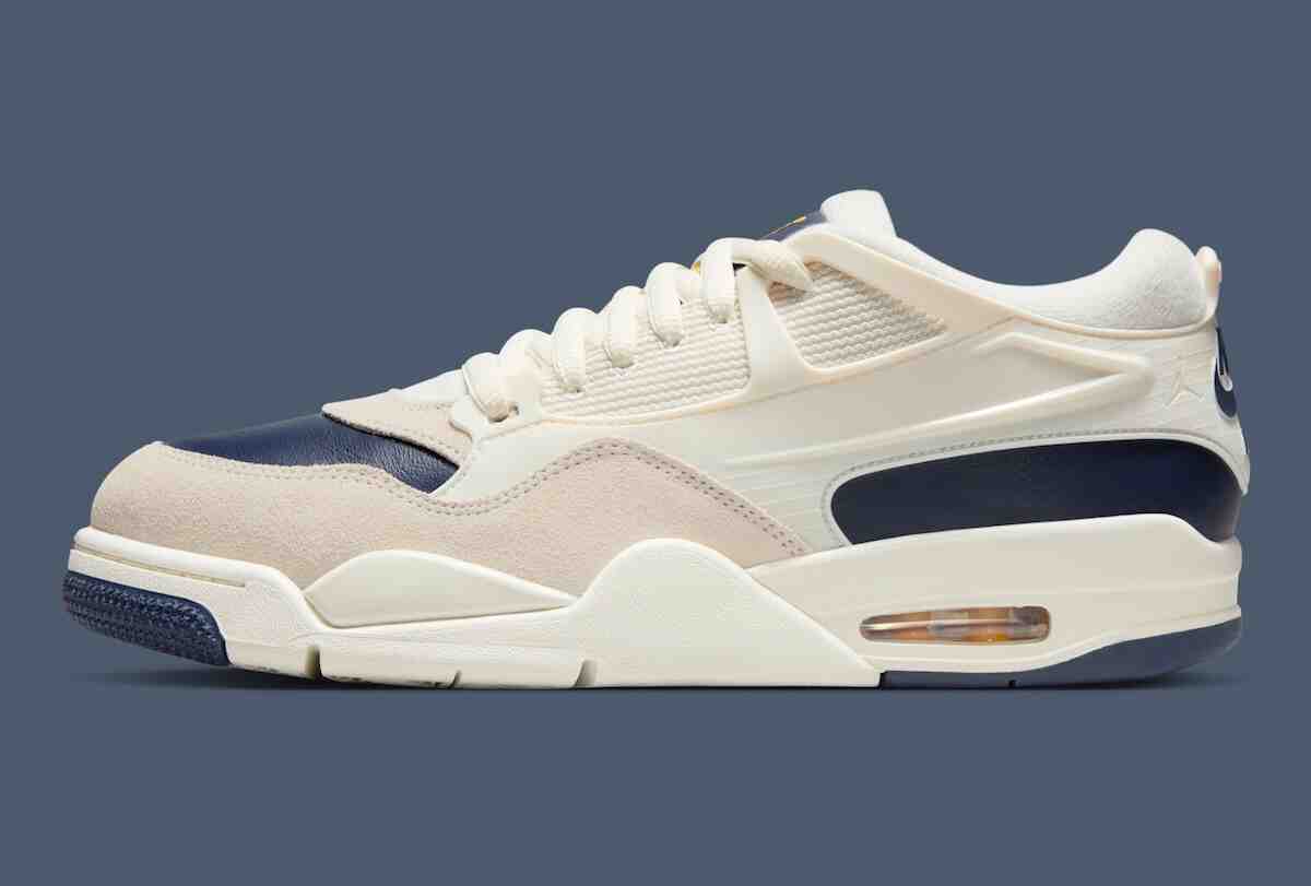 Air Jordan 4 RM "Sail/Midnight Navy" 帶有微妙的密歇根狼獾隊氣息 Air Jordan 4 RM, Air Jordan 4, Air Jordan - Air Jordan 4 RM "Sail/Midnight Navy" 帶有微妙的密歇根狼獾隊氣息