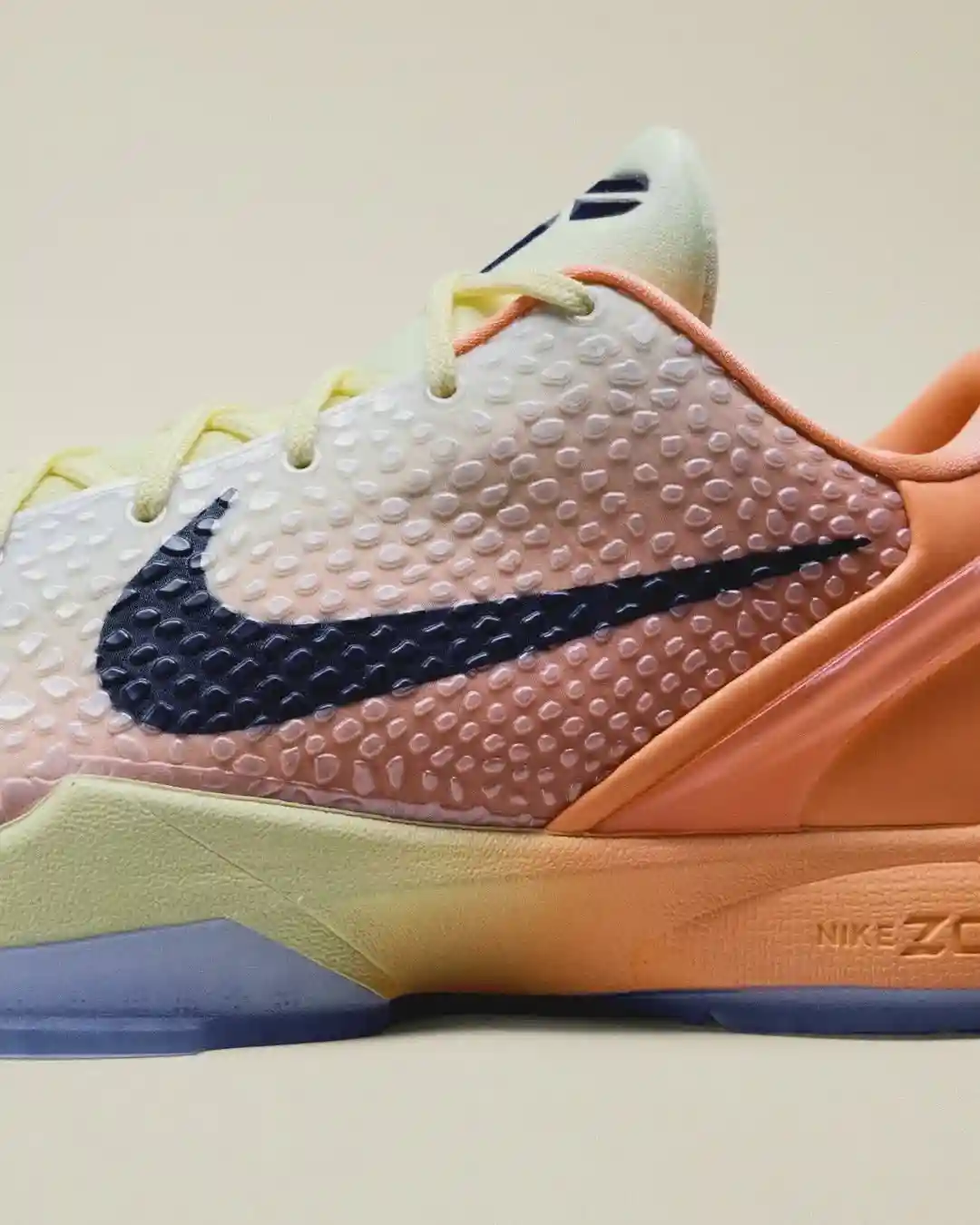 Nike Kobe 6 Protro, Nike Kobe 6, Nike - 賈倫-布倫森分享耐克 Kobe 6 Protro "日出 "PE 鞋款