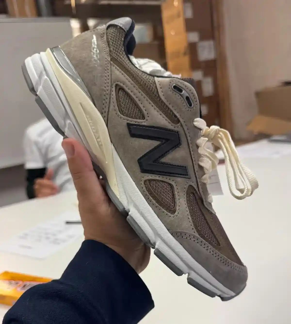 New Balance 990v4, New Balance 990, New Balance, JJJJound - JJJJound x New Balance 990v4 "蘑菇 "12 月 12 日開始預購