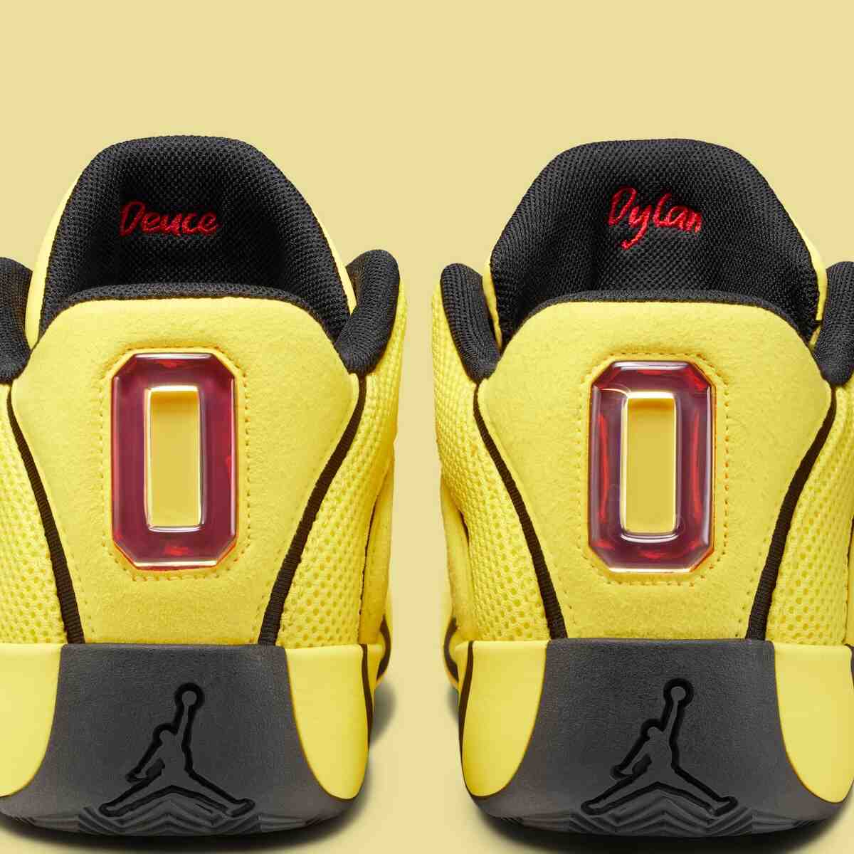 喬丹-塔圖姆 4》與李小龍的對話 Nike, Jordan Tatum 4 - 喬丹-塔圖姆 4》與李小龍的對話