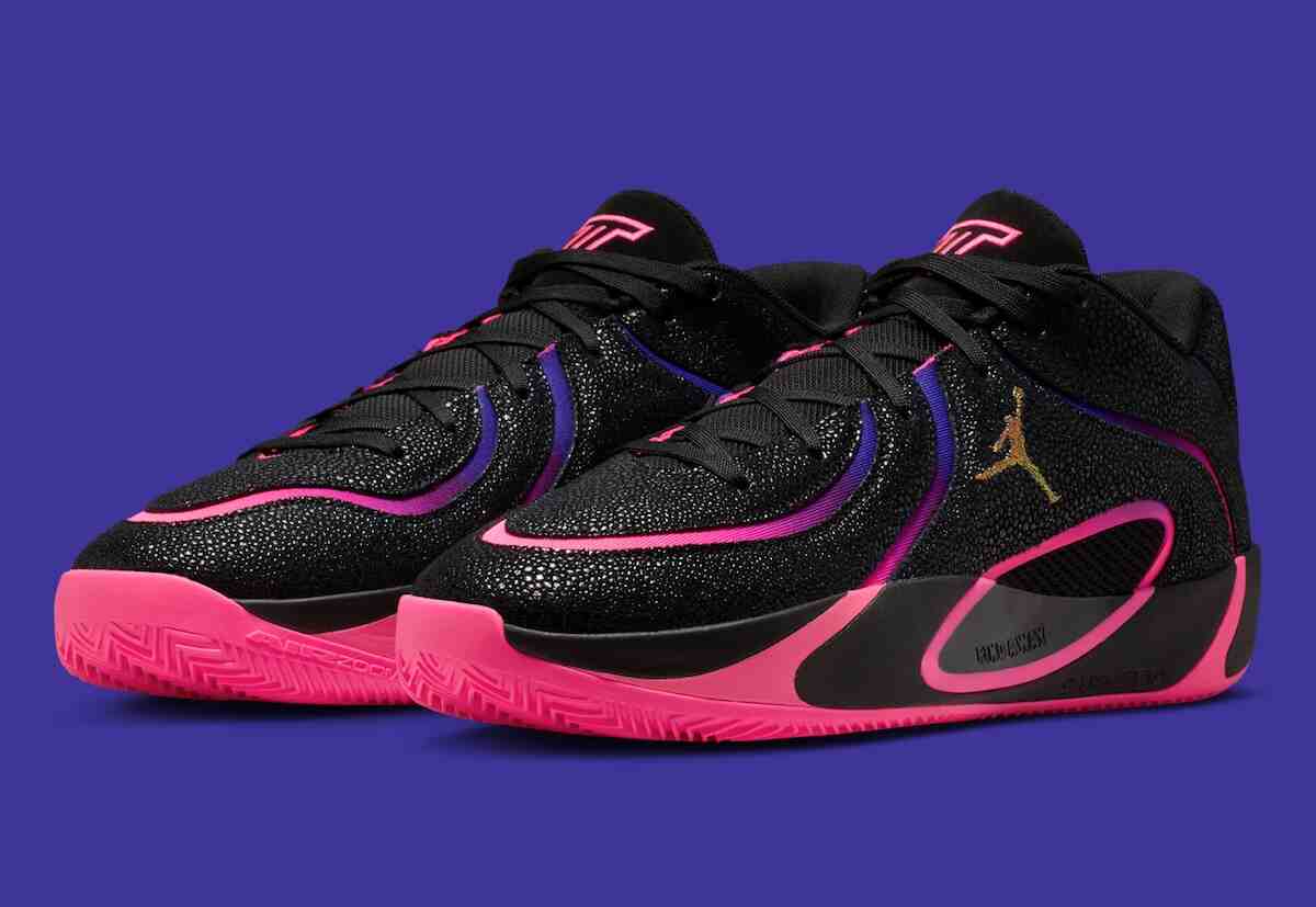 喬丹-塔圖姆 4 將霓虹色彩融入黑色基調 Nike, Jordan Tatum 4 - 喬丹-塔圖姆 4 將霓虹色彩融入黑色基調