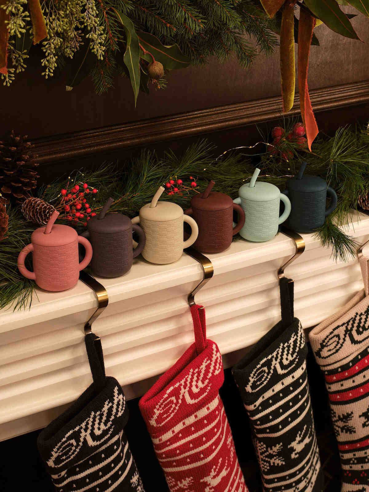 Kithmas 2025 將與迪斯尼、Bose、高達等一起到來 KITH - Kithmas 2025 將與迪斯尼、Bose、高達等一起到來