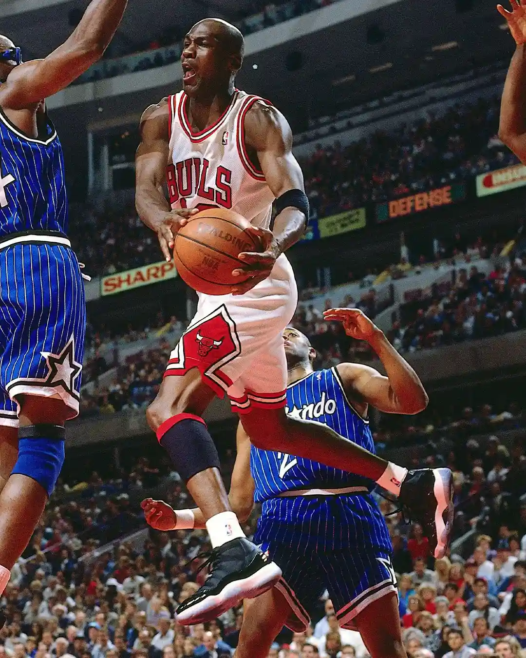 Air Jordan 11 Space Jam, Air Jordan 11, Air Jordan 1, Air Jordan - Air Jordan 11 "Space Jam" 2026 年假日回歸