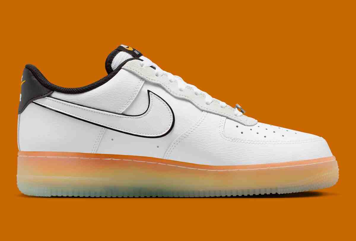 Nike Air Force 1 Low, Nike Air Force 1, Nike - 耐克 Air Force 1 低配版 "籃球 "發佈，配以夕陽色調和籠式球場細節