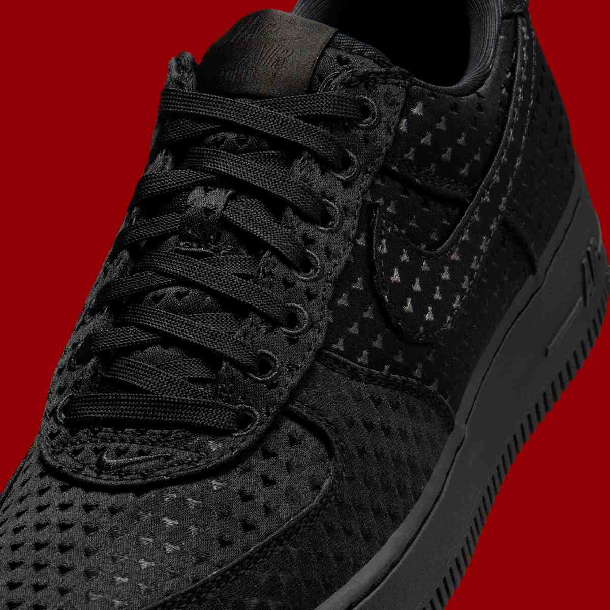 2026 年情人節,耐克 Air Force 1 Low 採用全黑配色 Nike Air Force 1 Low, Nike Air Force 1, Nike - 2026 年情人節,耐克 Air Force 1 Low 採用全黑配色