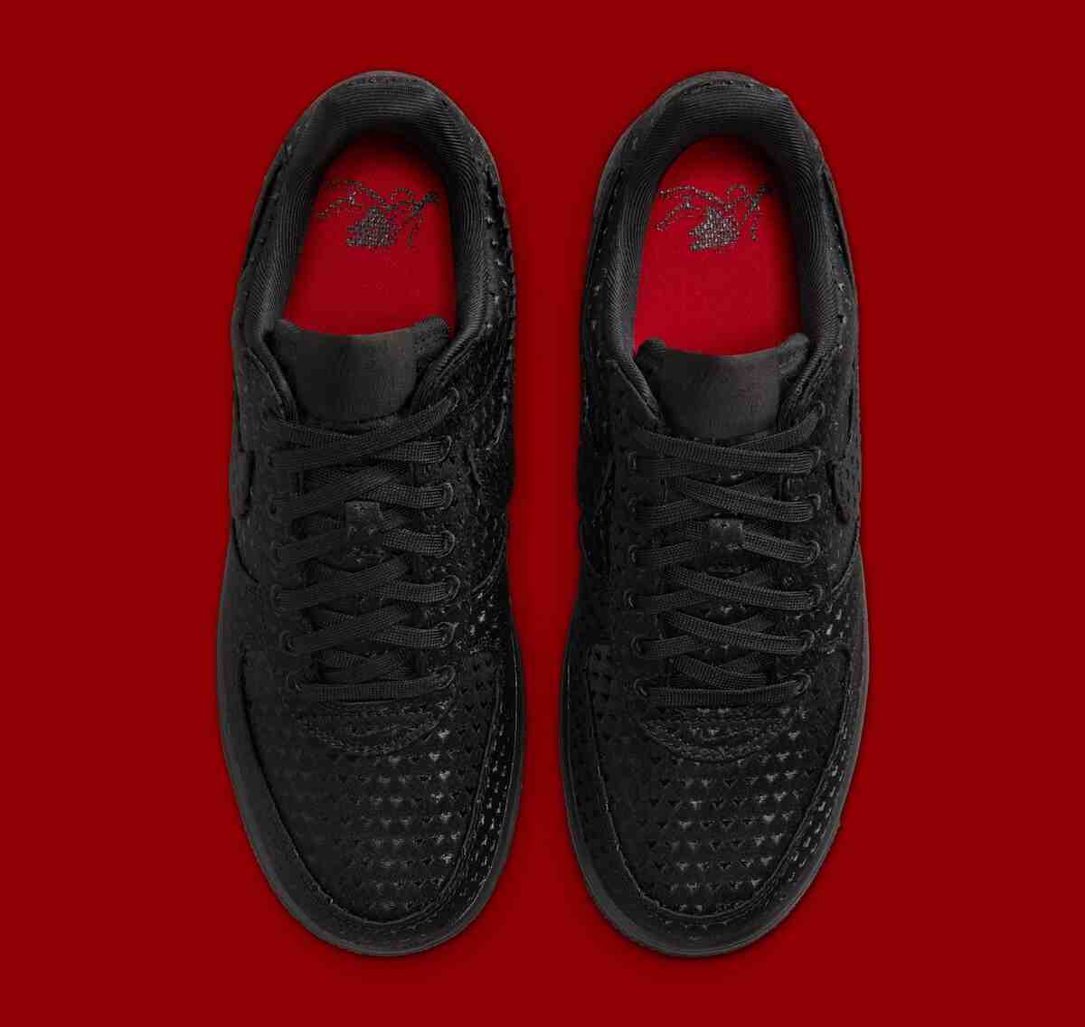 2026 年情人節,耐克 Air Force 1 Low 採用全黑配色 Nike Air Force 1 Low, Nike Air Force 1, Nike - 2026 年情人節,耐克 Air Force 1 Low 採用全黑配色