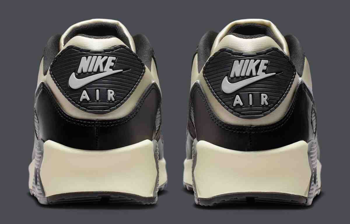 帶有 "黑色鱷魚皮 "鑲邊的耐克 Air Max 90 Nike Air Max 90, Nike - 帶有 "黑色鱷魚皮 "鑲邊的耐克 Air Max 90