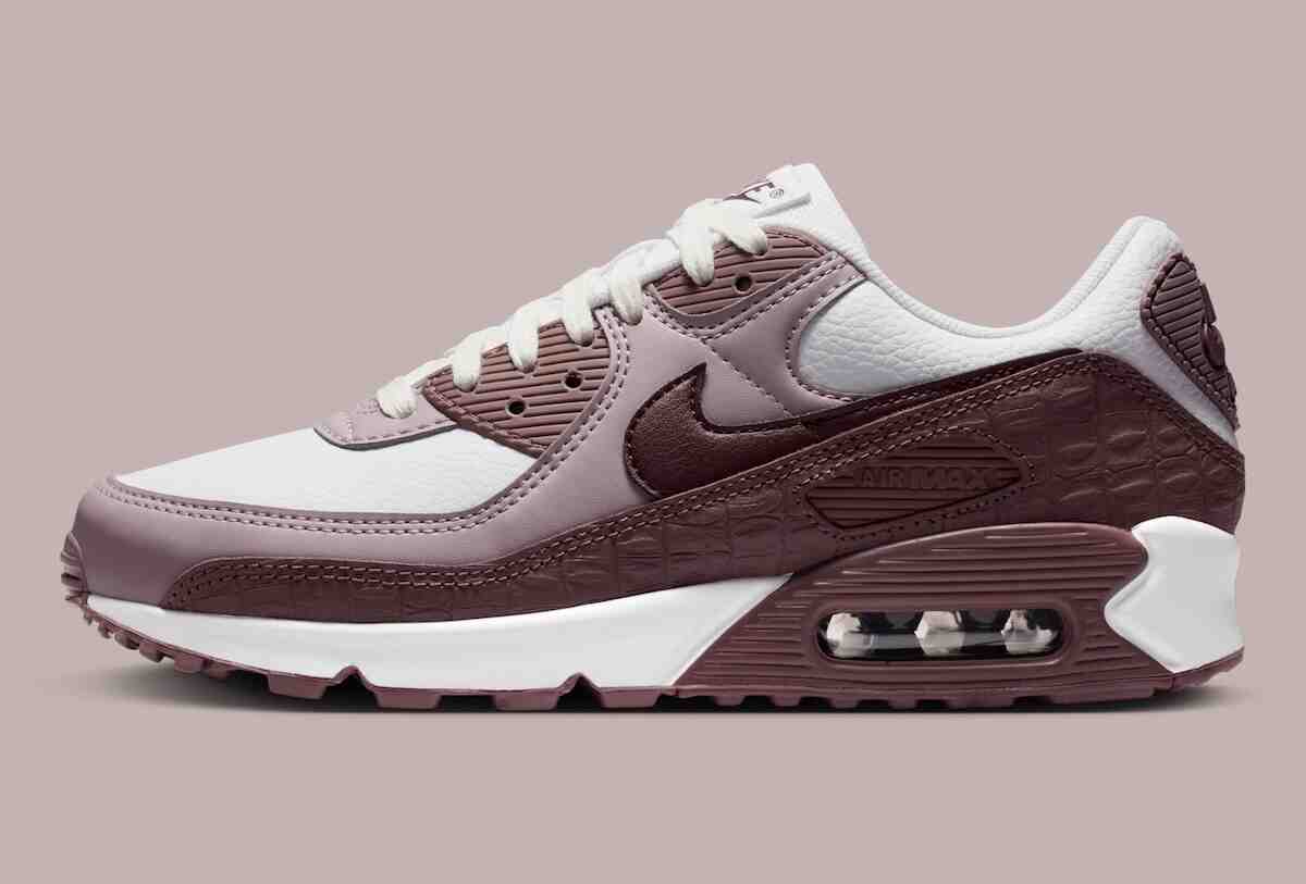 耐克為 Air Max 90 打造 "勃艮第鱷魚皮 "高級外觀 Nike Air Max 90, Nike - 耐克為 Air Max 90 打造 "勃艮第鱷魚皮 "高級外觀