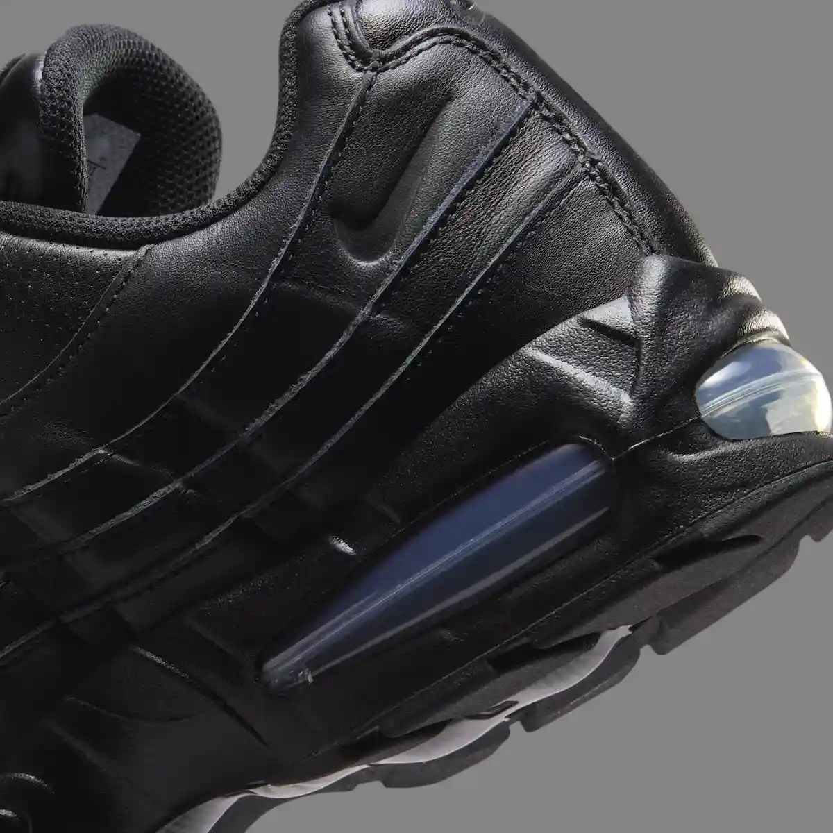 耐克 Air Max 95 大泡泡 "三層黑色皮革 "改頭換面 Nike Air Max 95, Nike Air Max, Nike, Air Max 95 - 耐克 Air Max 95 大泡泡 "三層黑色皮革 "改頭換面