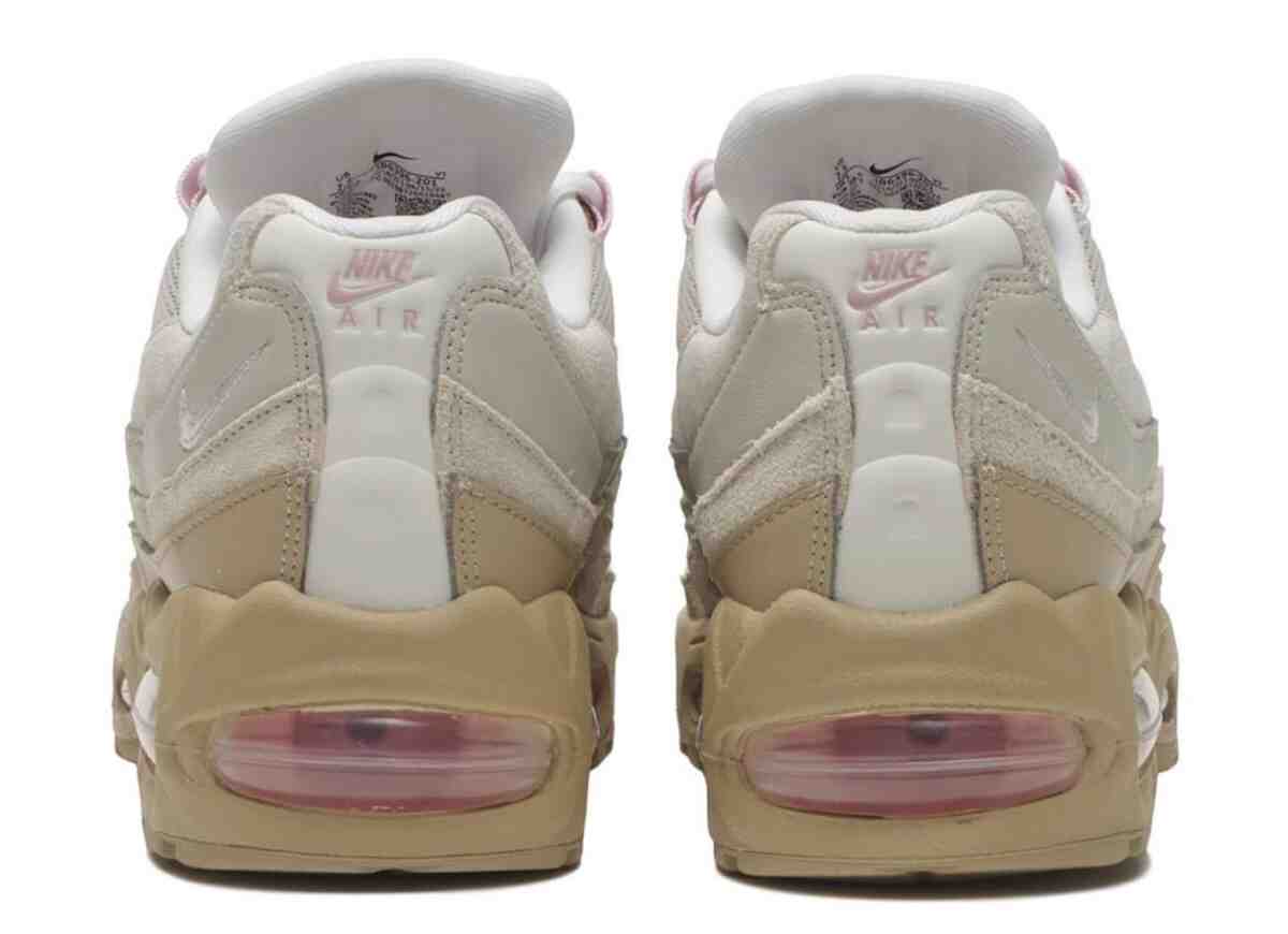 耐克 Air Max 95 從 Air Force 1 Low "亞麻布 "中汲取靈感 Nike Air Max 95, Nike Air Force 1, Nike, Air Max 95 - 耐克 Air Max 95 從 Air Force 1 Low "亞麻布 "中汲取靈感