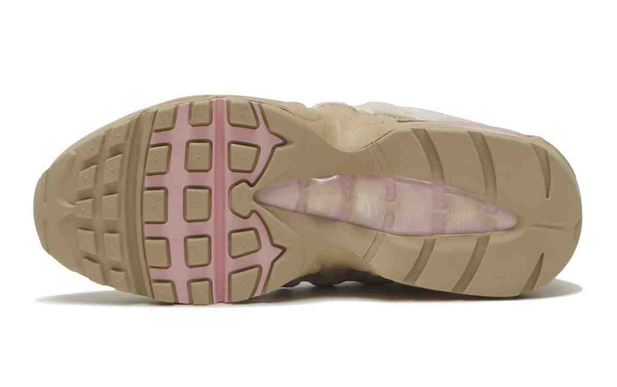 耐克 Air Max 95 從 Air Force 1 Low "亞麻布 "中汲取靈感 Nike Air Max 95, Nike Air Force 1, Nike, Air Max 95 - 耐克 Air Max 95 從 Air Force 1 Low "亞麻布 "中汲取靈感