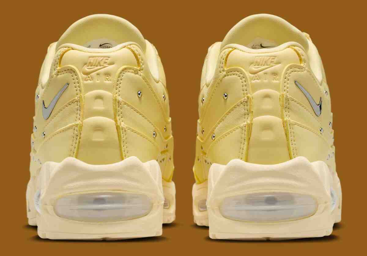 耐克 Air Max 95 換上 "柔黃色 Nike Air Max 95, Nike Air Max, Nike, Air Max 95 - 耐克 Air Max 95 換上 "柔黃色
