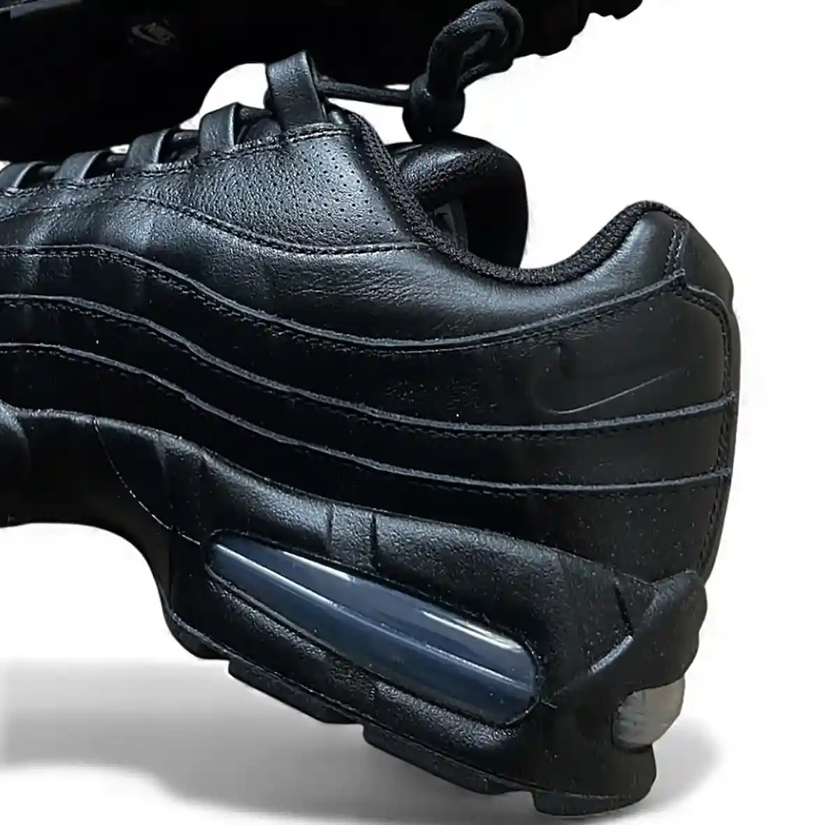 耐克 Air Max 95 大泡泡 "三層黑色皮革 "改頭換面 Nike Air Max 95, Nike Air Max, Nike, Air Max 95 - 耐克 Air Max 95 大泡泡 "三層黑色皮革 "改頭換面