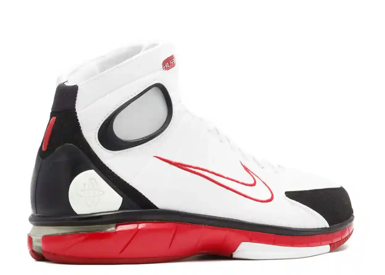 耐克 Air Zoom Huarache 2K4 "白色/校隊紅 "將於 2026 年夏季回歸 Nike Huarache 2K4, Nike Huarache, Nike Air Huarache, Nike - 耐克 Air Zoom Huarache 2K4 "白色/校隊紅 "將於 2026 年夏季回歸