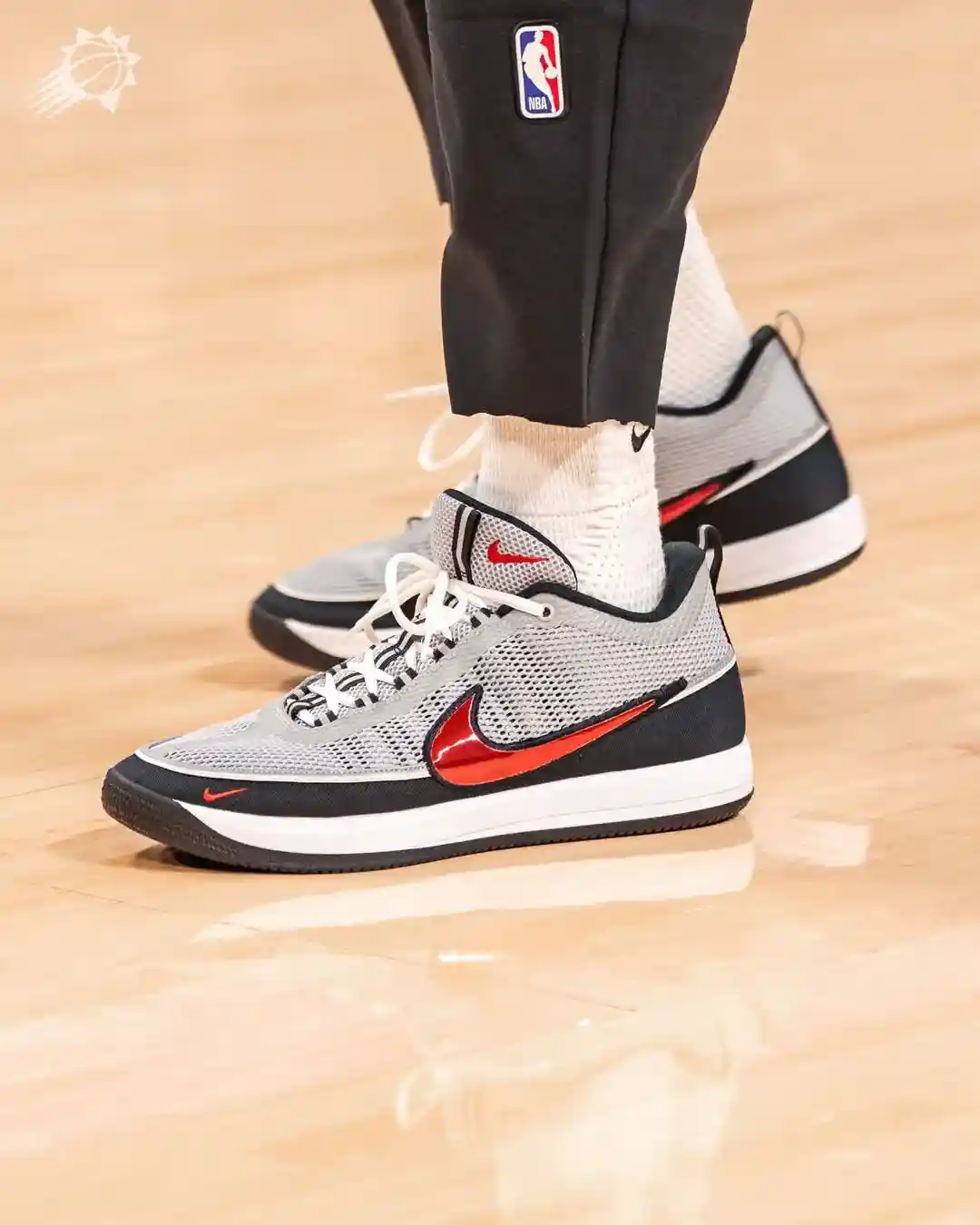 德文-布克首次亮相耐克圖書 2 "Spiridon "系列 Nike Book 2, Nike, Devin Booker - 德文-布克首次亮相耐克圖書 2 "Spiridon "系列