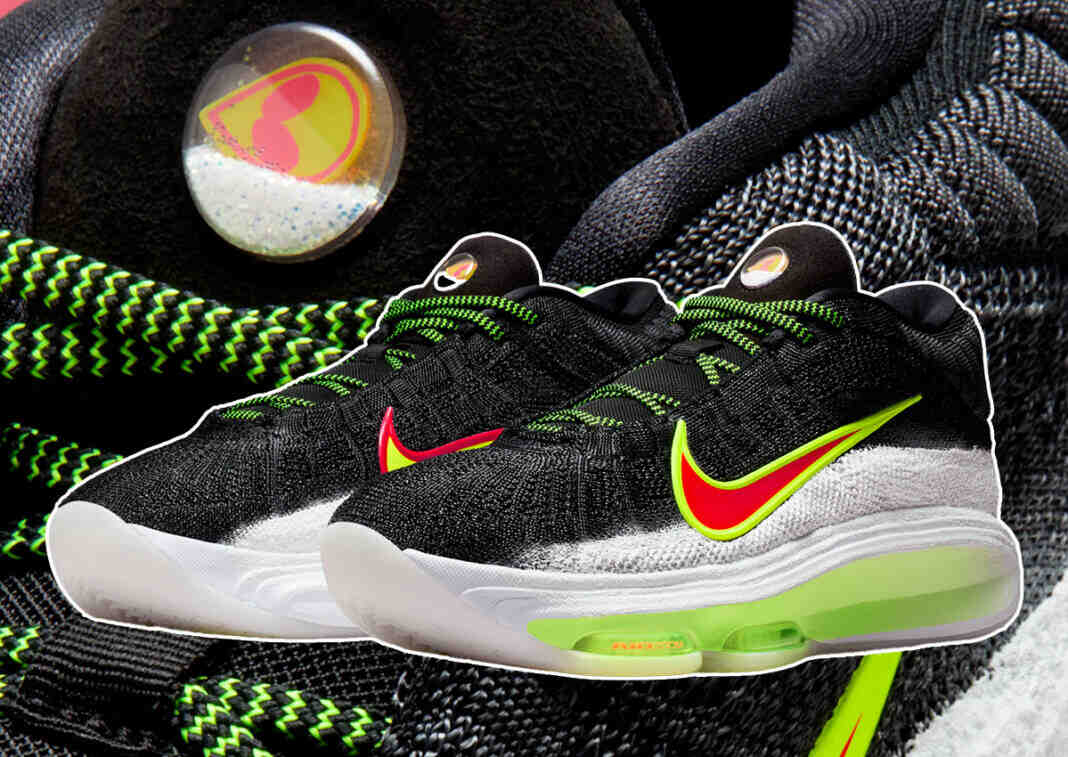 Victor Wembanyama, Nike GT Hustle 3, Nike - Victor Wembanyama x Nike GT Hustle 3 "聖誕節 "在鞋舌上印有雪球圖案