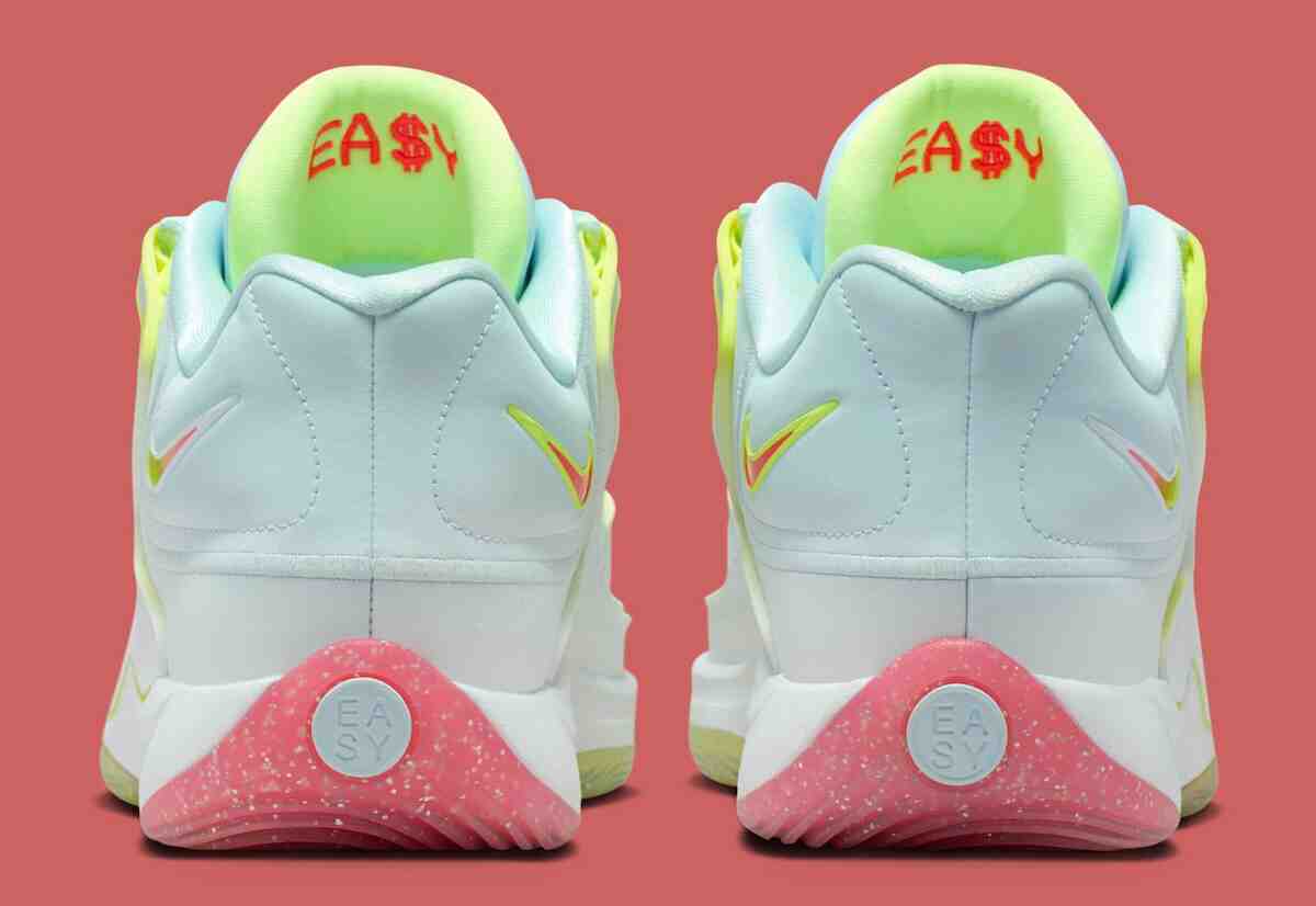 耐克 KD 18 提醒我們凱文-杜蘭特是一位 "天賦異稟 "的球員 Nike KD 18, Nike - 耐克 KD 18 提醒我們凱文-杜蘭特是一位 "天賦異稟 "的球員