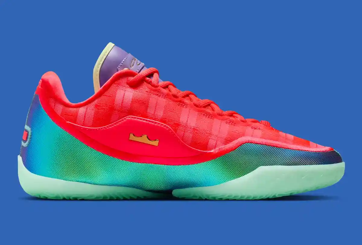 耐克勒布朗 23 "襪套 "2025 年 12 月發佈 Nike LeBron 23, Nike, NBA - 耐克勒布朗 23 "襪套 "2025 年 12 月發佈