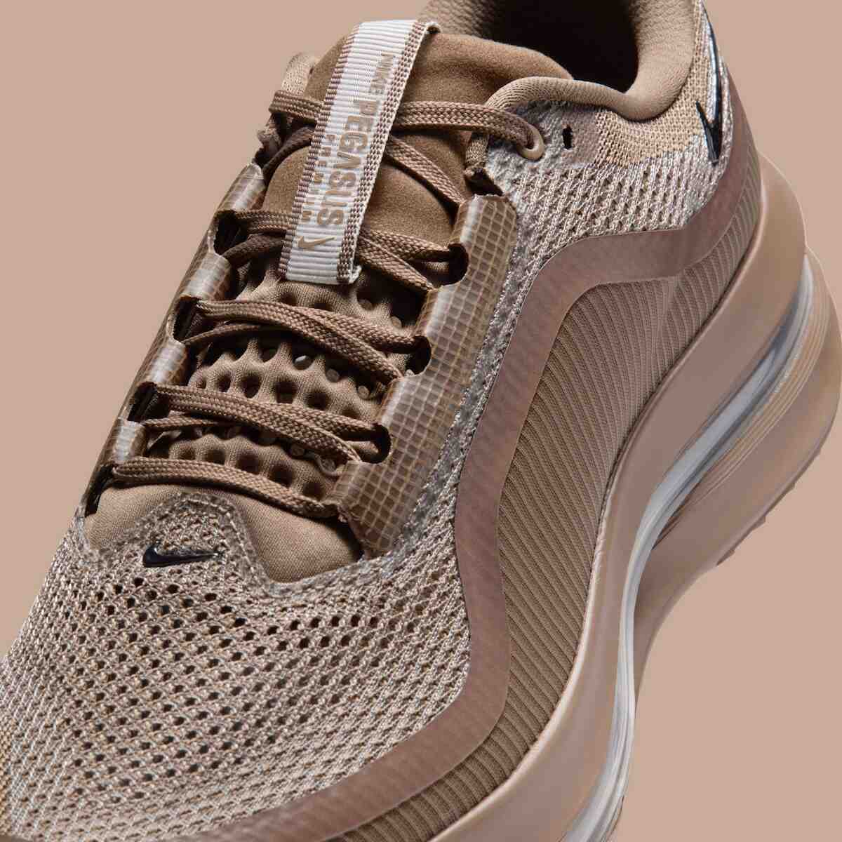 Nike Pegasus Premium, Nike - 耐克 Pegasus Premium 帶來 "卡爾德拉棕 "和 "山核桃 "堅果風味