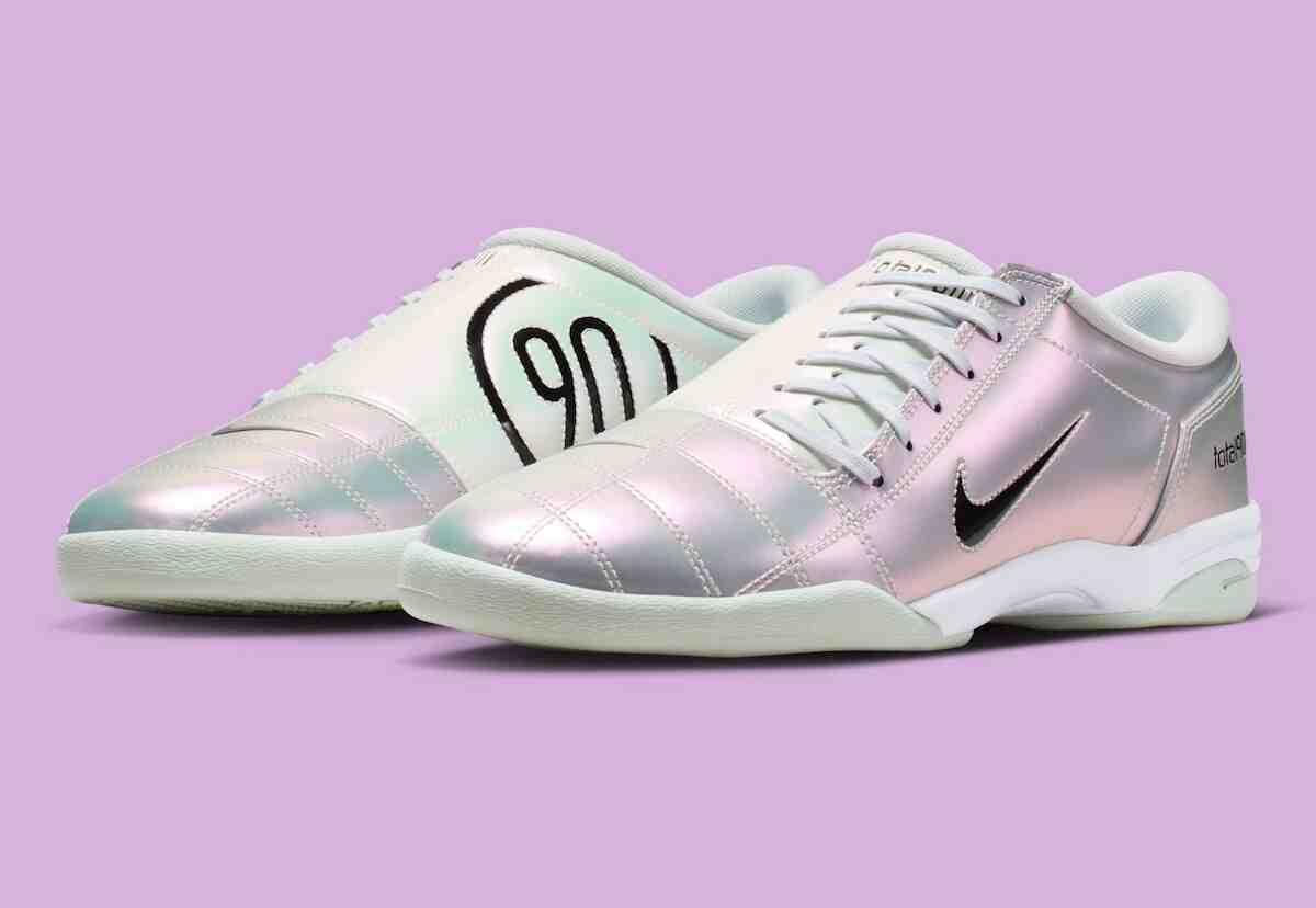 Nike Total 90 III, Nike Total 90, Nike - 耐克 Total 90 III "五彩 "增添未來主義光芒