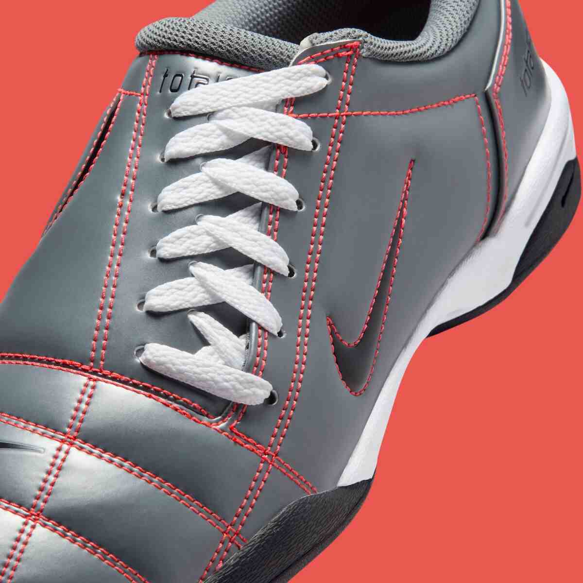 Nike Total 90 III, Nike Total 90, Nike - 耐克 Total 90 III 混合 "煙灰色 "和 "亮深紅色"