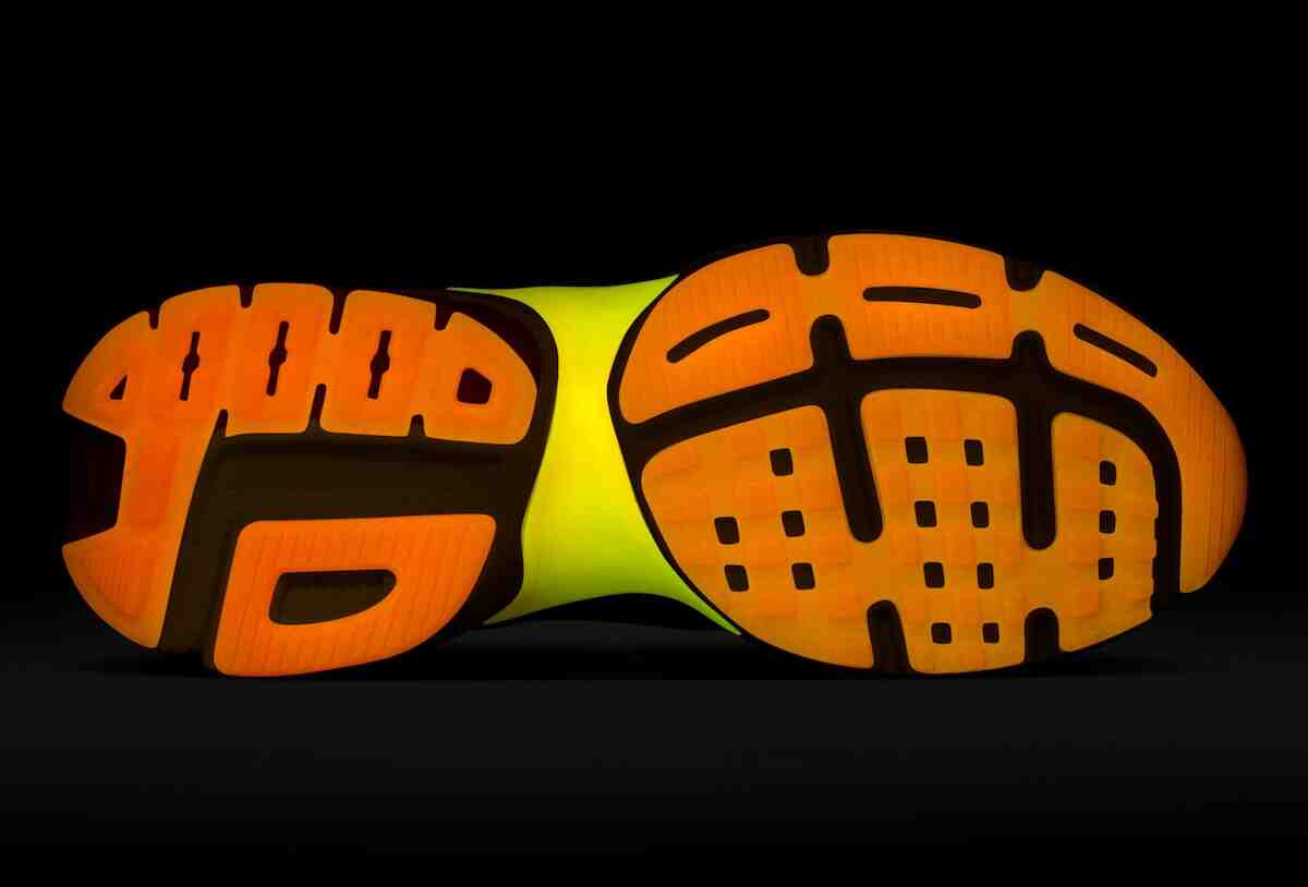 耐克 V2K Run "Doernbecher "讓科夫尼的想像力接管設計 Nike V2K Run, Nike - 耐克 V2K Run "Doernbecher "讓科夫尼的想像力接管設計