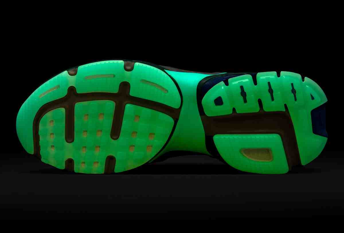 耐克 V2K Run "Doernbecher "讓科夫尼的想像力接管設計 Nike V2K Run, Nike - 耐克 V2K Run "Doernbecher "讓科夫尼的想像力接管設計