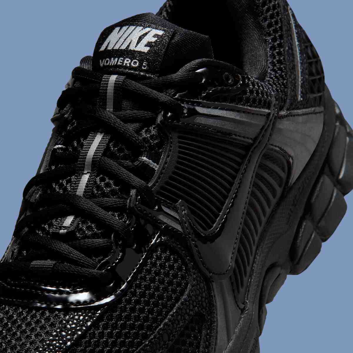 耐克 Vomero 5 黑色漆皮款亮相 Nike Vomero Plus, Nike - 耐克 Vomero 5 黑色漆皮款亮相