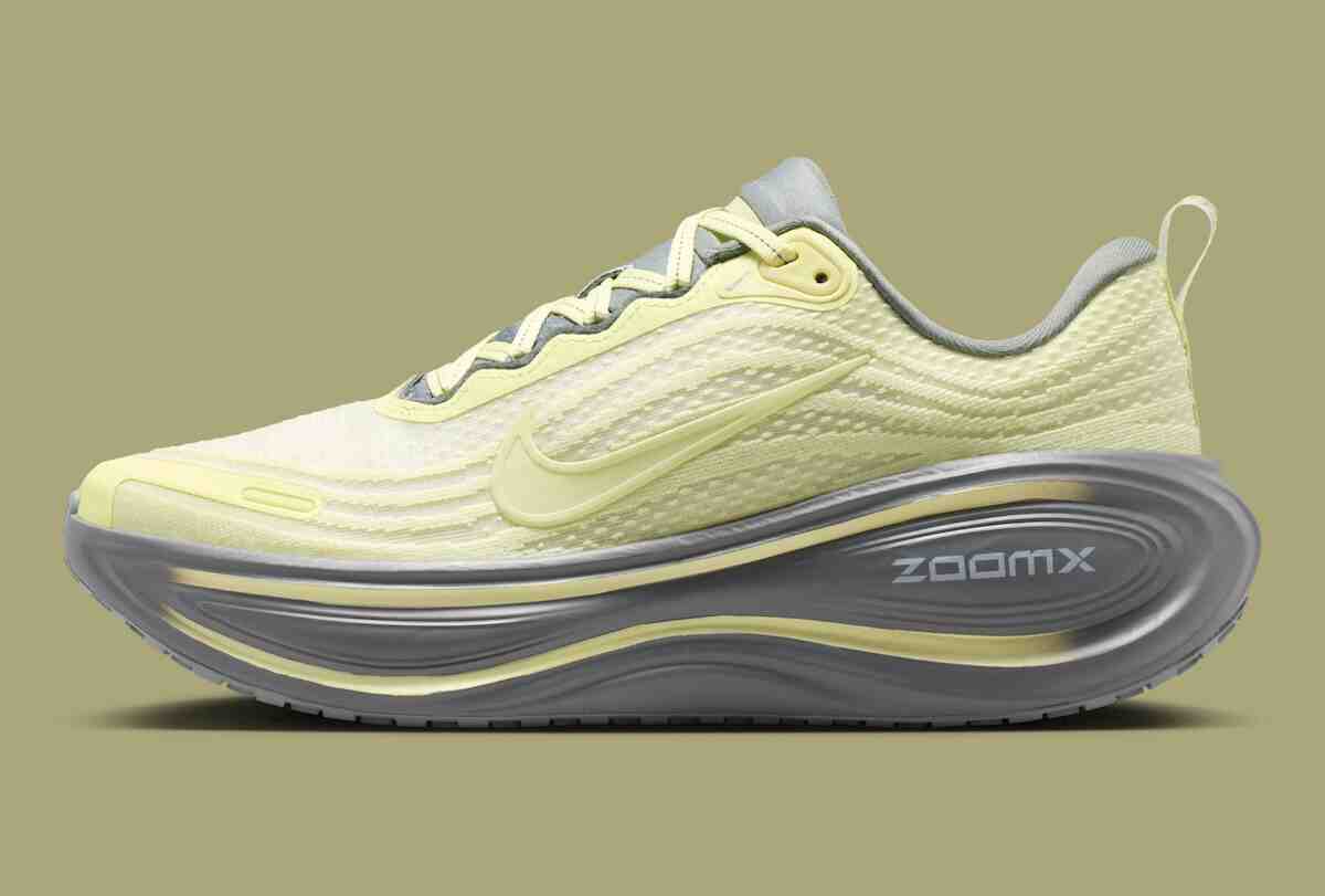 耐克 Vomero Plus "生命石灰 "閃耀宇宙風采 Nike Vomero Plus, Nike - 耐克 Vomero Plus "生命石灰 "閃耀宇宙風采