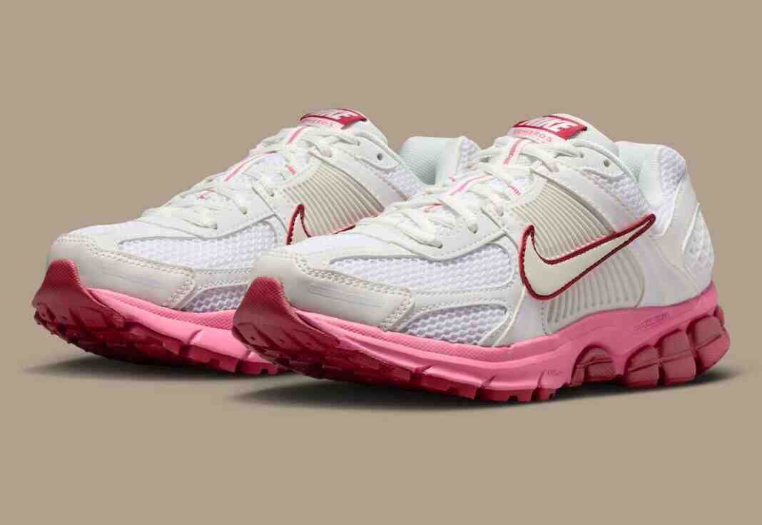 Nike Zoom Vomero 5, Nike - 耐克 Zoom Vomero 5 "牡丹 "為新年做好准備