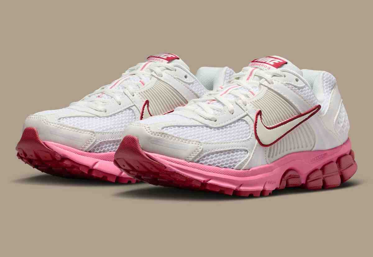 Nike Zoom Vomero 5, Nike - 耐克 Zoom Vomero 5 "牡丹 "為新年做好准備