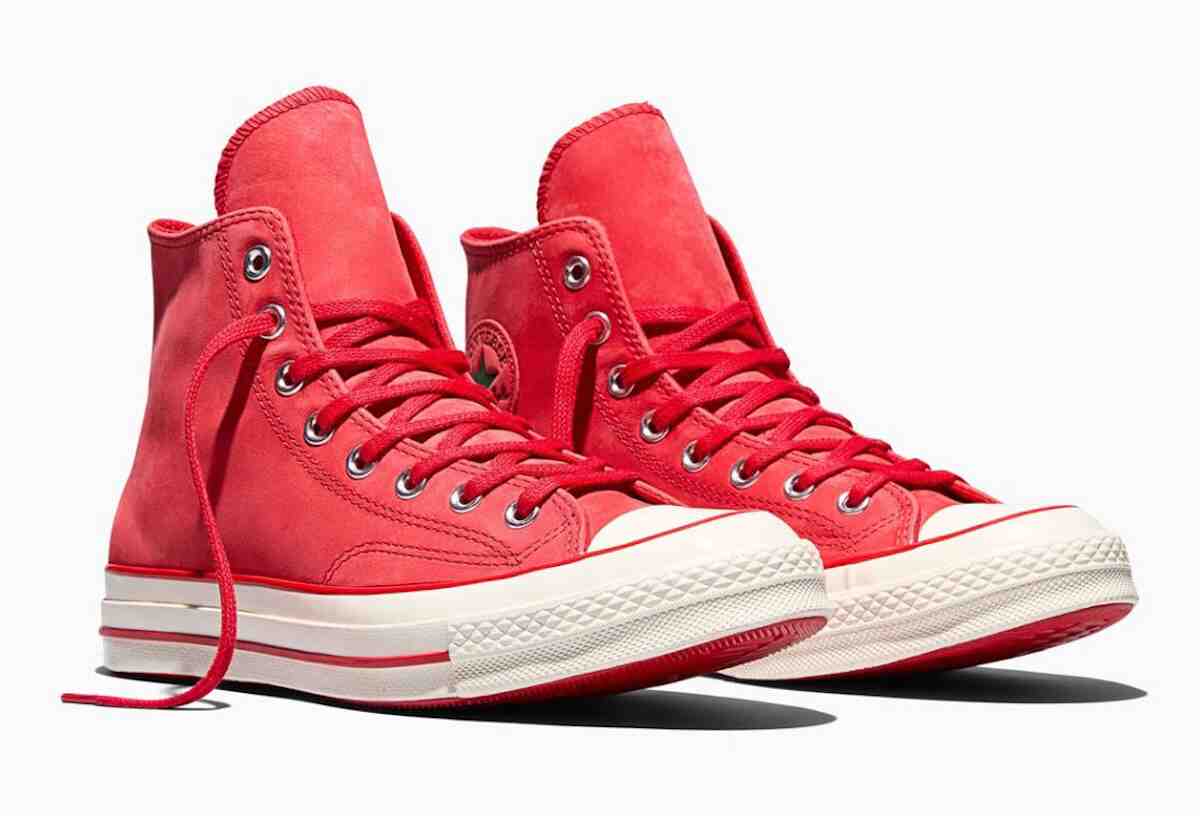 Shai Gilgeous-Alexander 的匡威 Chuck 70 高幫 "聖誕 "鞋 12 月 11 日發售 Shai Gilgeous-Alexander, Converse Chuck 70, Converse - Shai Gilgeous-Alexander 的匡威 Chuck 70 高幫 "聖誕 "鞋 12 月 11 日發售