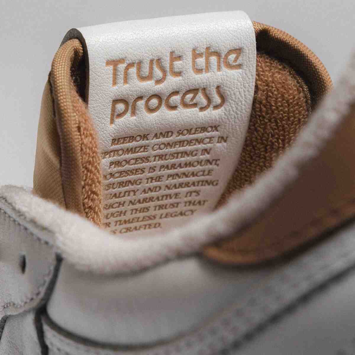 Solebox, Reebok Club C, Reebok - Solebox 為銳步 Club C 帶來溫暖、光亮的更新