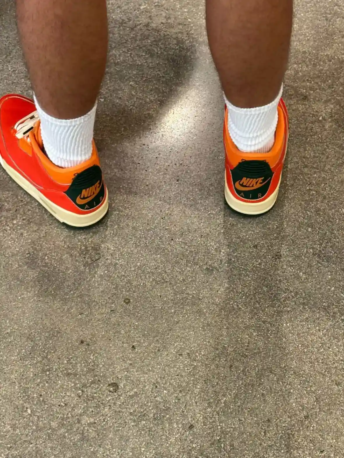 SoleFly, Air Jordan 3 SoleFly, Air Jordan 3, Air Jordan - SoleFly x Air Jordan 3 樣品曝光