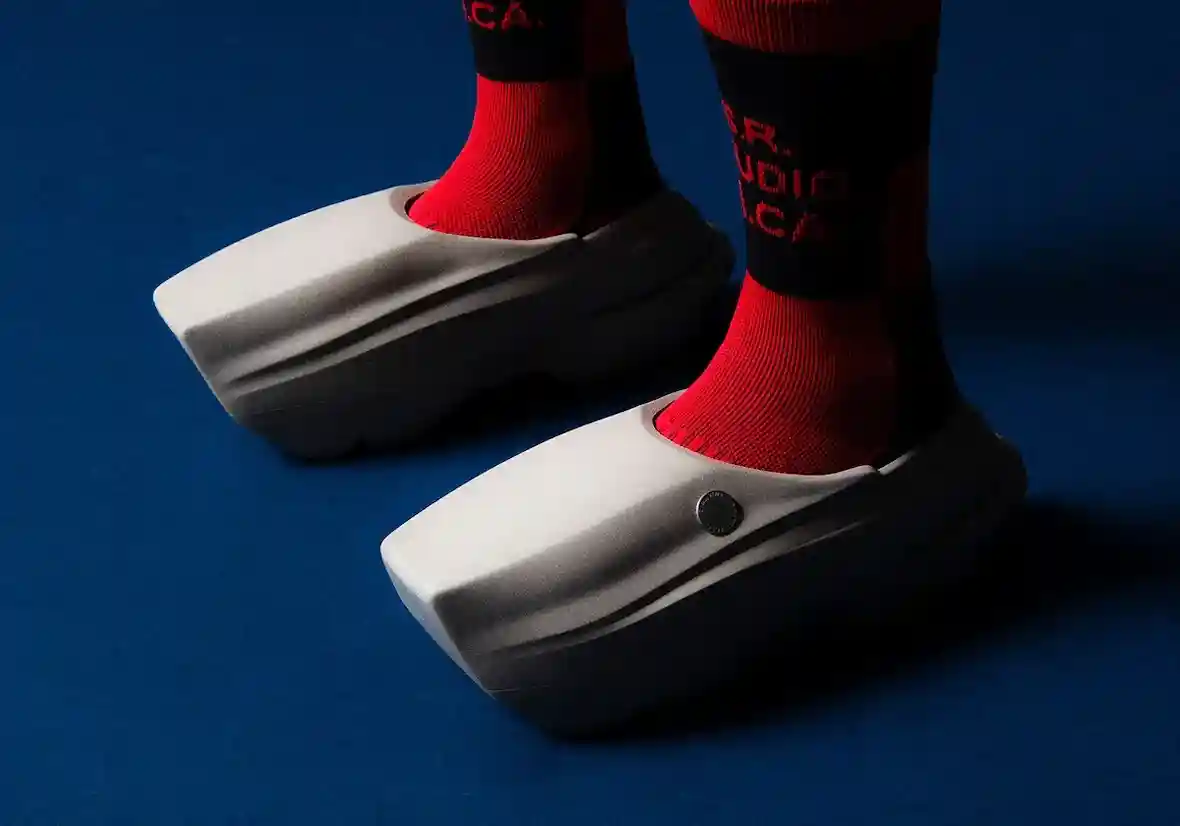 S.R. STUDIO x Vans 2025 年假日系列將鞋類推向雕塑領域 Vibram, Vans Authentic, Vans - S.R. STUDIO x Vans 2025 年假日系列將鞋類推向雕塑領域